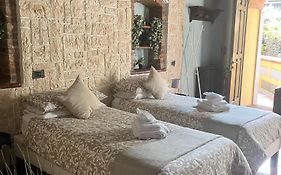 Monolocale Adelaide Abbadesse Guest House