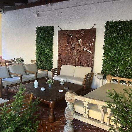Monolocale Adelaide Abbadesse Guest House Milano Esterno foto